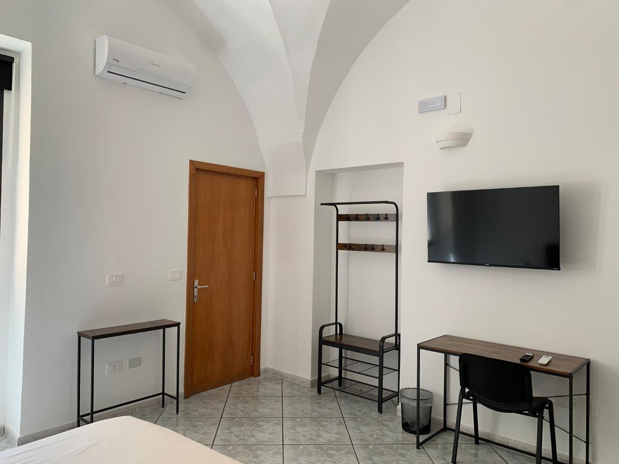Hotel La Via Maestra Brindisi Exterior foto